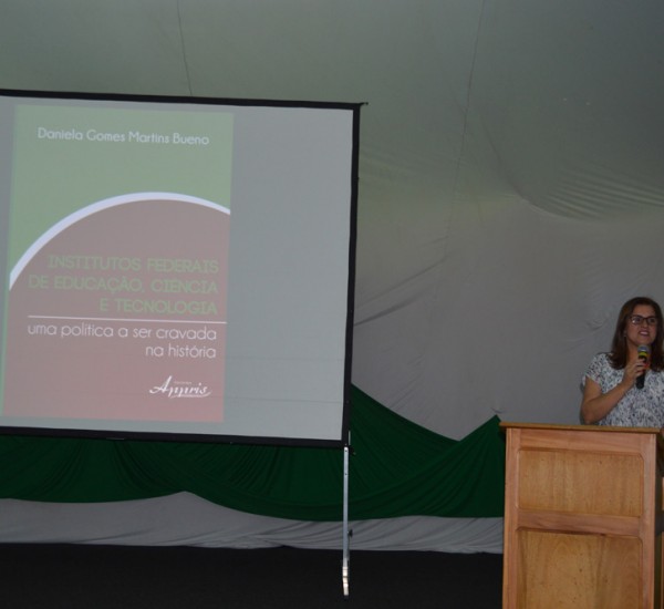 2_Congresso_de_Educacao_Fisica_do_Campus_Muzambinho_-_2015_32